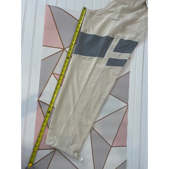NWT Outdoor Voices Womens Pants Eggshell & Granite High Waist Pull On Size L - Picture 4 of 7